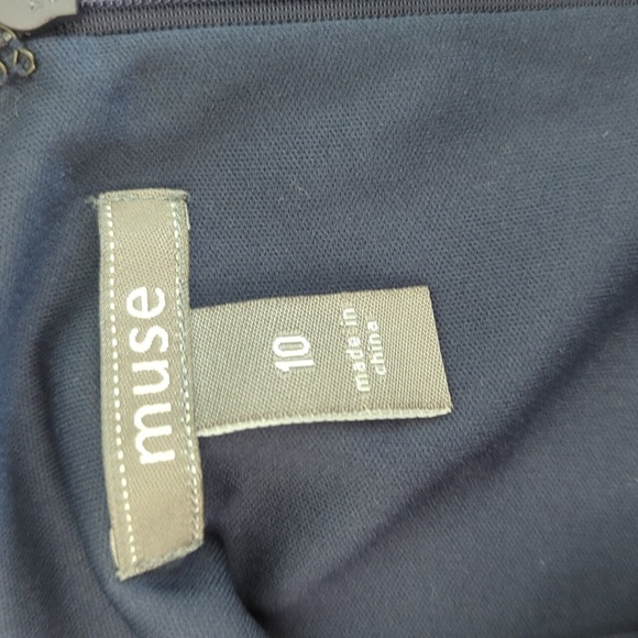 Muse Navy Lace Trimmed Romper, US 10 - Picture 6 of 7